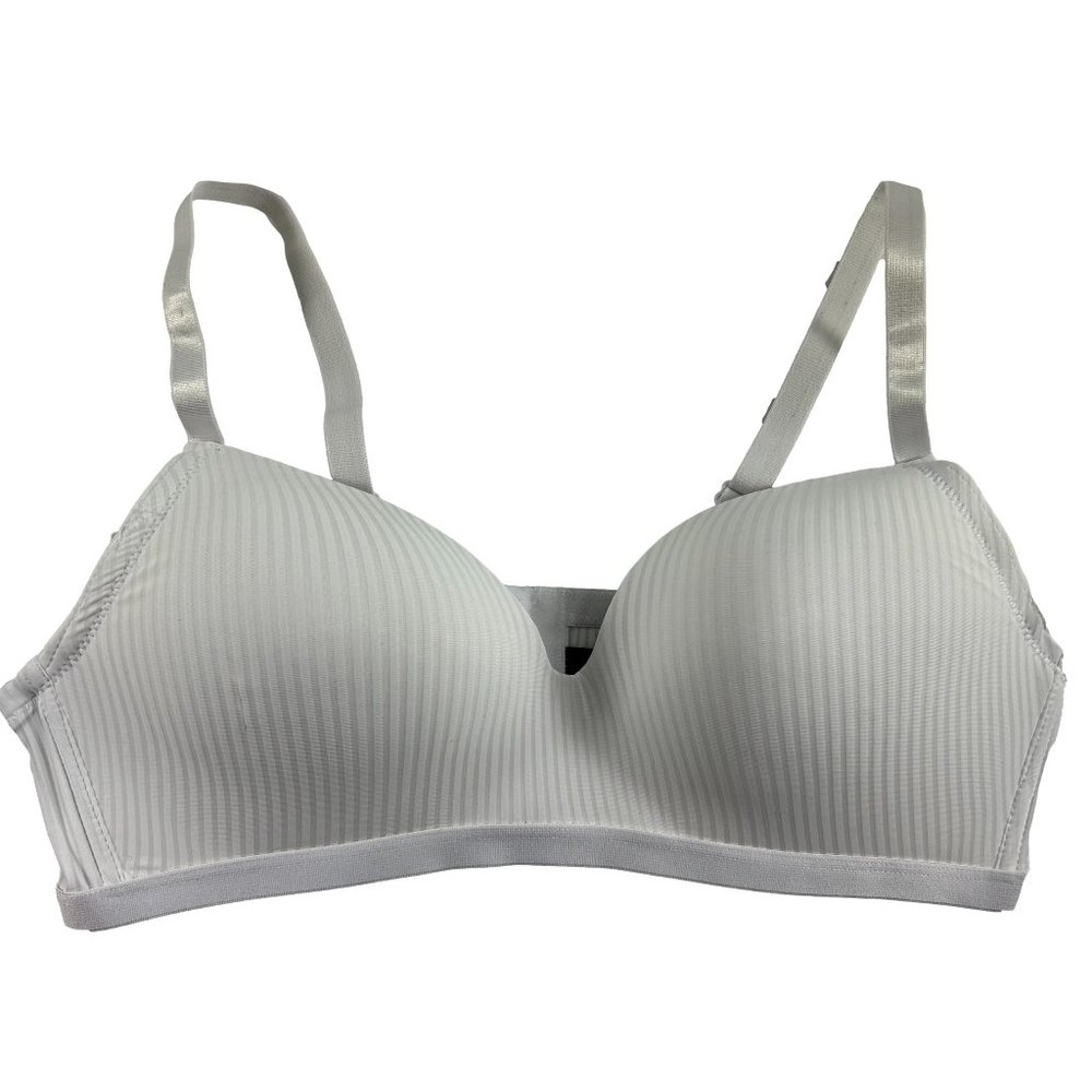 Pure Beauty Rene Rofo Womens Bra Size 38C Lightly Padded Wireless White